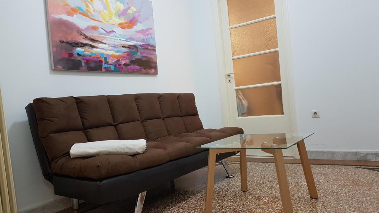 Olive Apartment- Athens Center, 4 Bd, 1.5 Bath Экстерьер фото